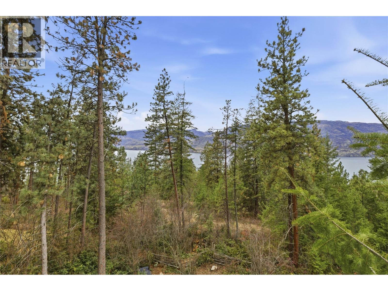 324 Clifton Road N. Kelowna, British Columbia