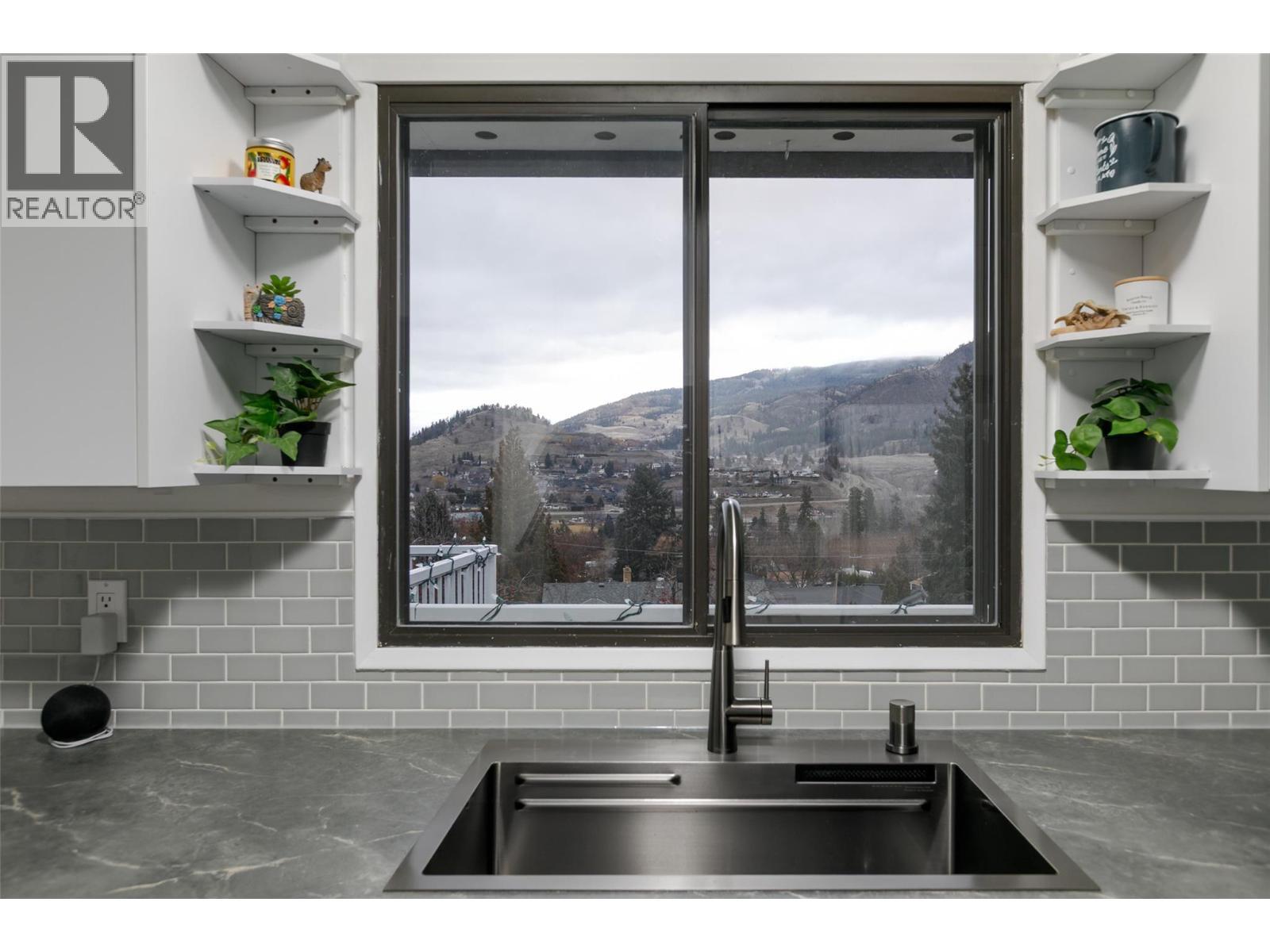 1714 Verdure Road. Kelowna, British Columbia