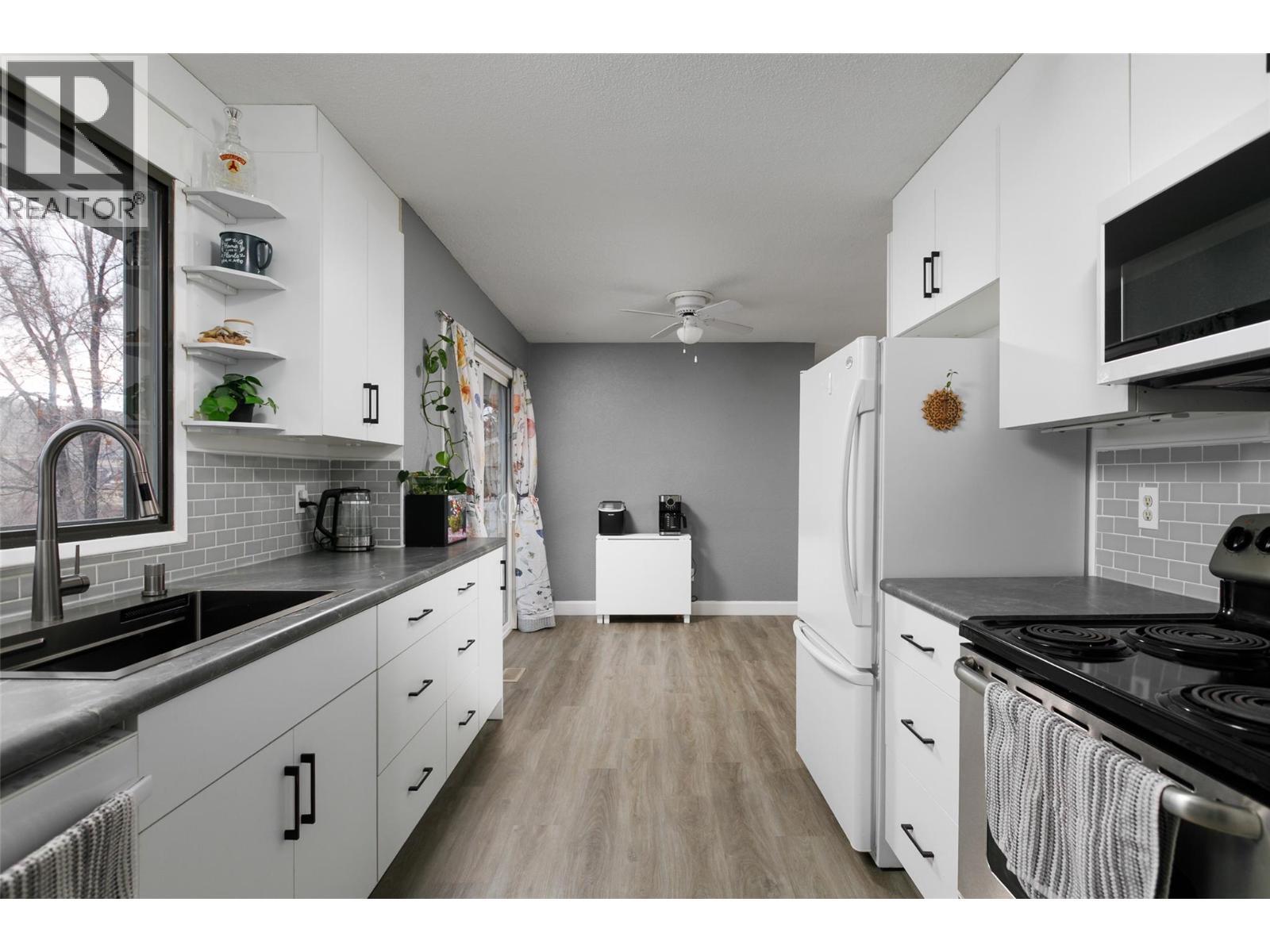 1714 Verdure Road. Kelowna, British Columbia