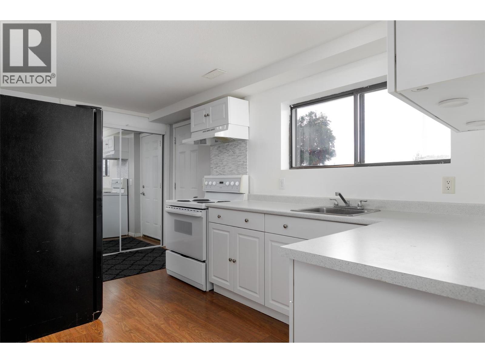 1714 Verdure Road. Kelowna, British Columbia