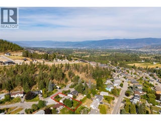 1714 Verdure Road. Kelowna, British Columbia
