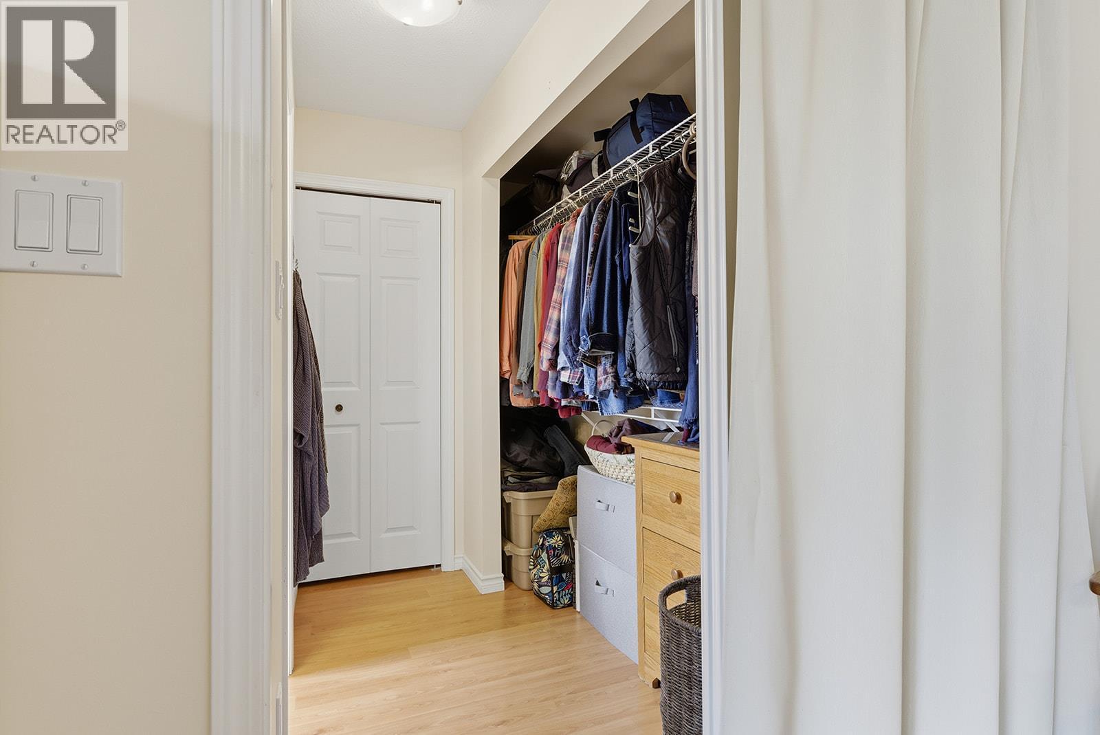 1966 Durnin Road Unit# 406. Kelowna, British Columbia