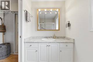 1966 Durnin Road Unit# 406. Kelowna, British Columbia