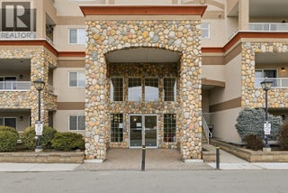 1966 Durnin Road Unit# 406. Kelowna, British Columbia