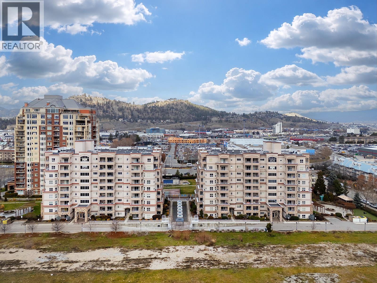 1966 Durnin Road Unit# 406. Kelowna, British Columbia