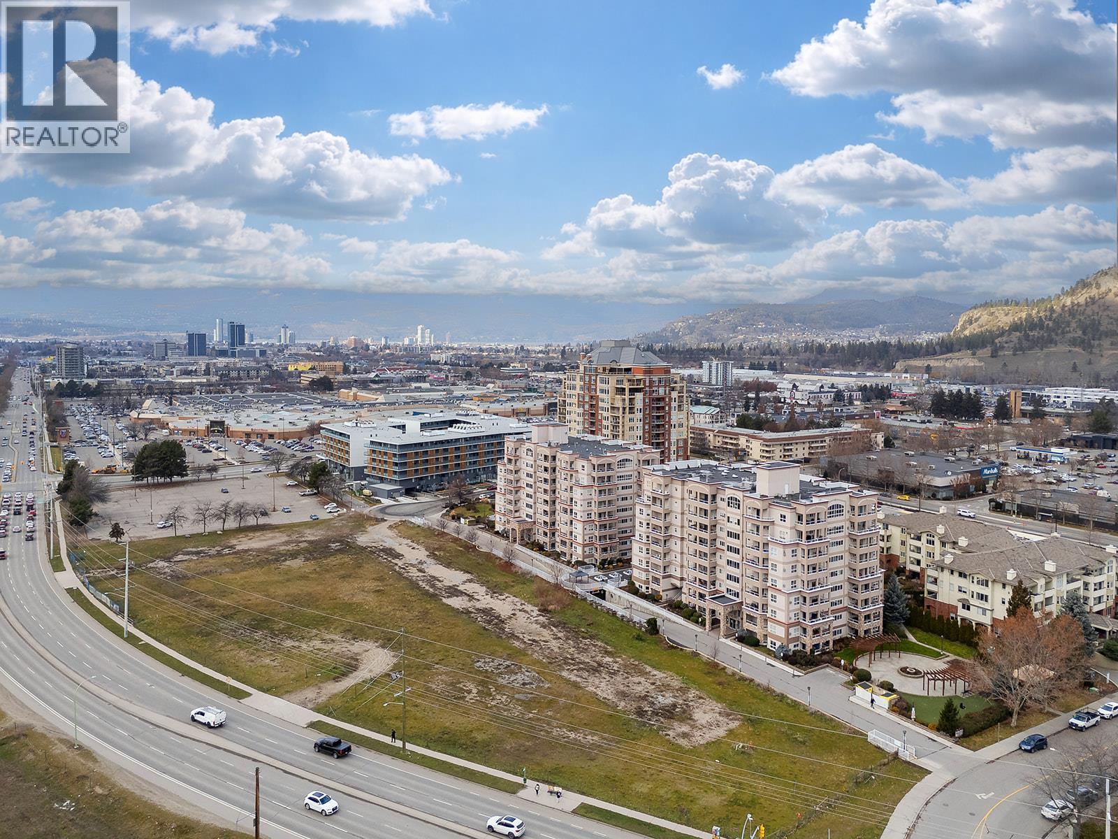 1966 Durnin Road Unit# 406. Kelowna, British Columbia