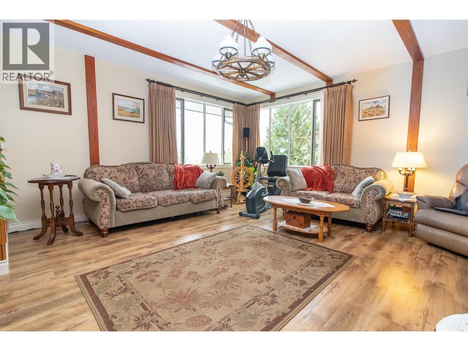 1542 Belgo Road. Kelowna, British Columbia