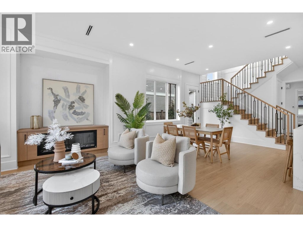 2 10571 No 1 Road, Richmond