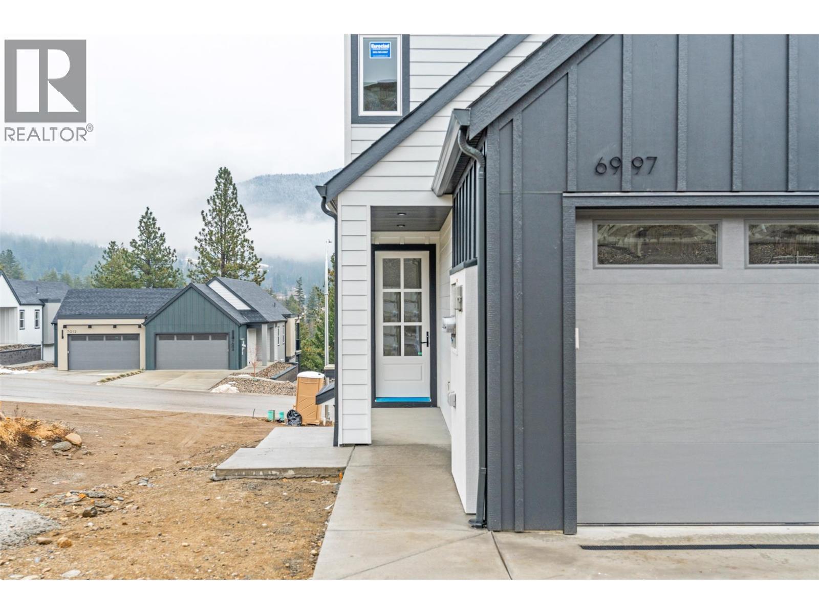 7077 Manning Place. Vernon, British Columbia