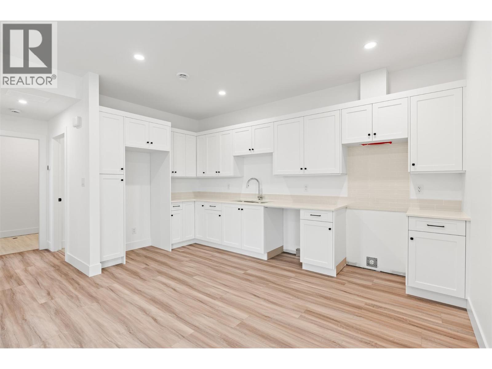 7077 Manning Place. Vernon, British Columbia