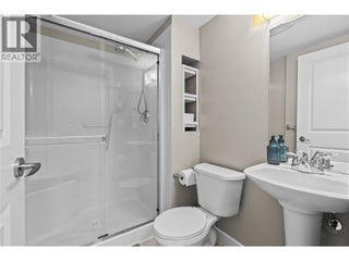 567 Yates Road Unit# 305. Kelowna, British Columbia