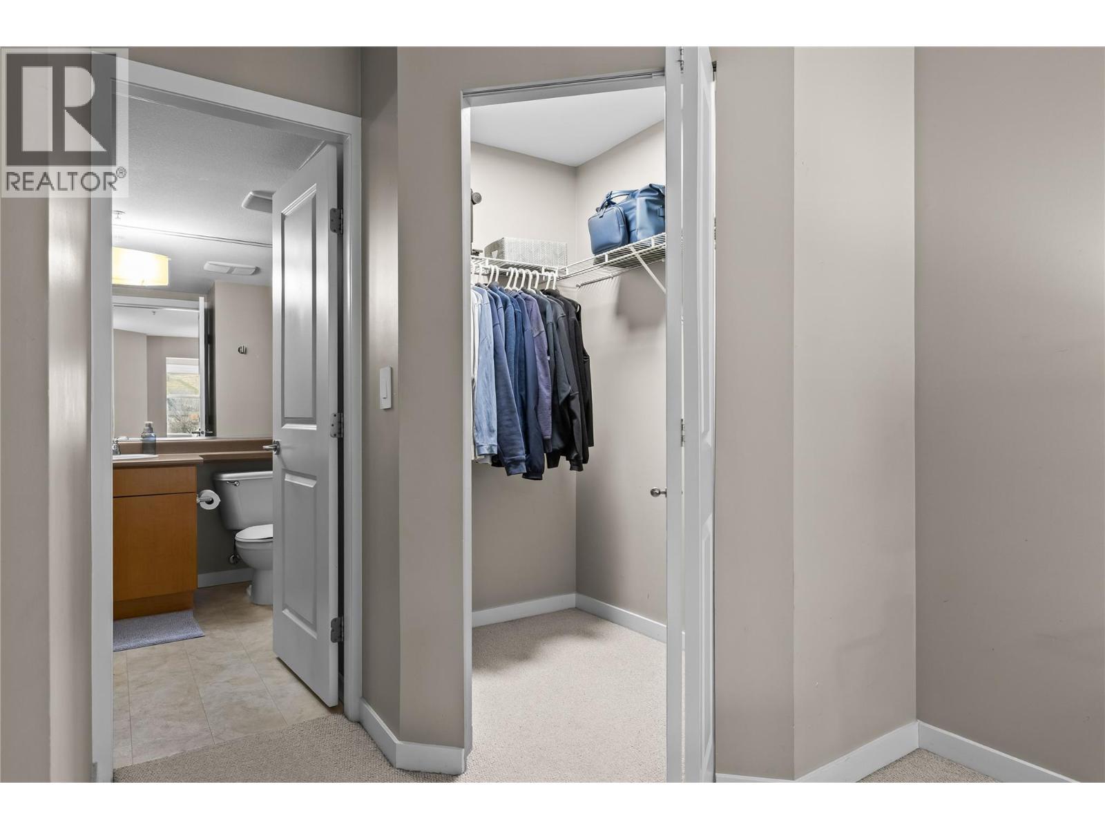 567 Yates Road Unit# 305. Kelowna, British Columbia