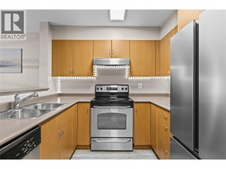 567 Yates Road Unit# 305. Kelowna, British Columbia