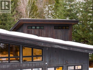 2083 Mountain Gate Road. Revelstoke, British Columbia