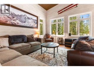 2083 Mountain Gate Road. Revelstoke, British Columbia