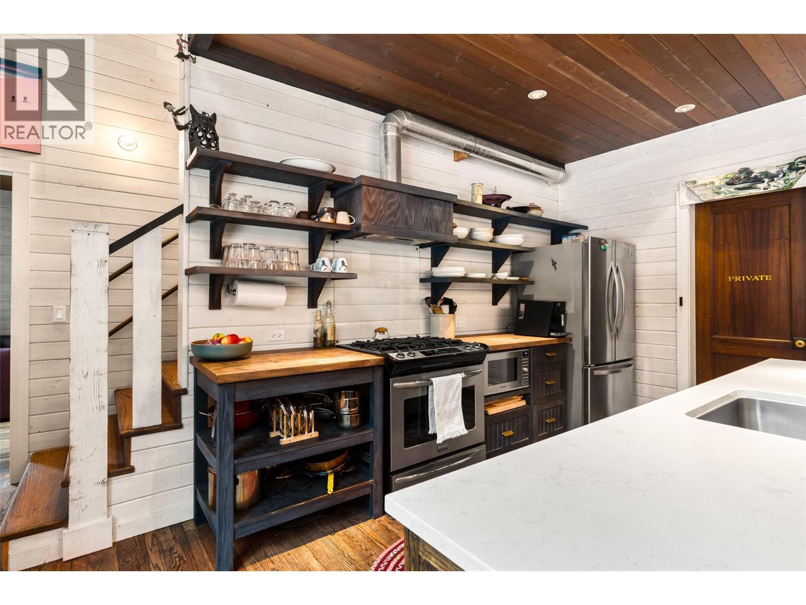 2083 Mountain Gate Road. Revelstoke, British Columbia