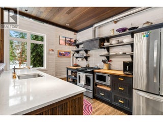 2083 Mountain Gate Road. Revelstoke, British Columbia