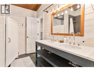 2083 Mountain Gate Road. Revelstoke, British Columbia