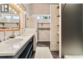 2083 Mountain Gate Road. Revelstoke, British Columbia