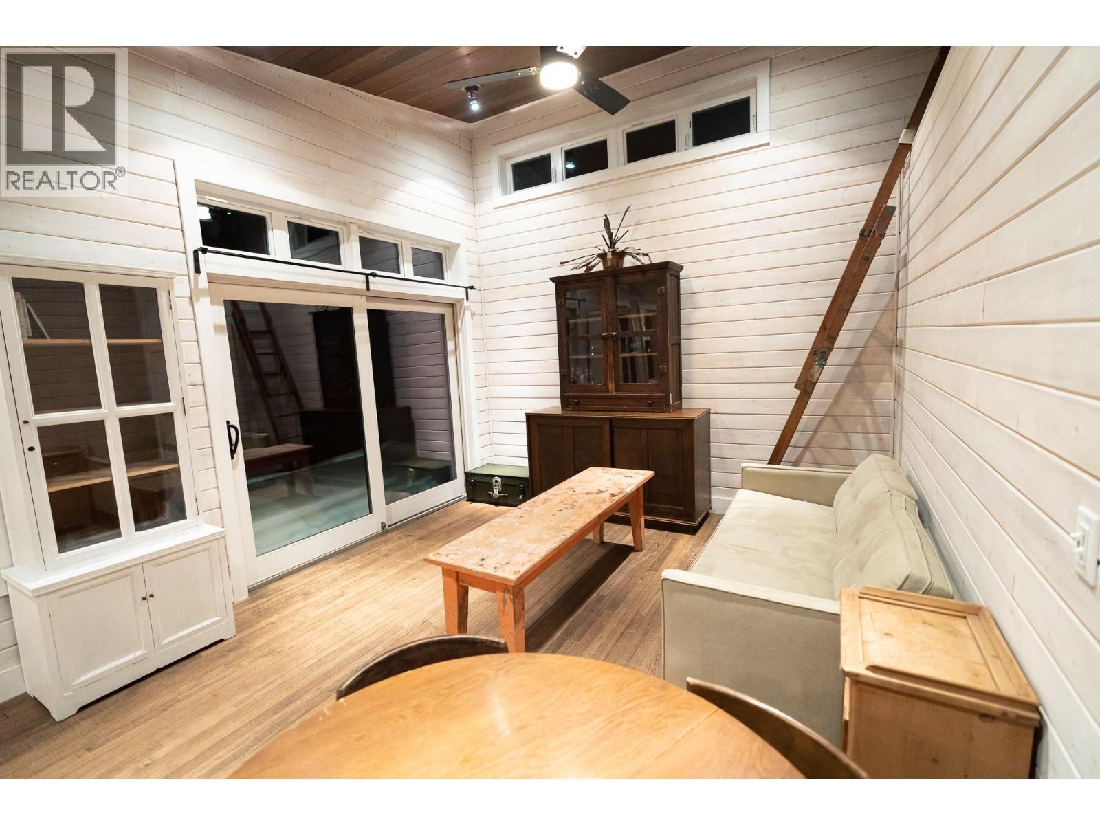 2083 Mountain Gate Road. Revelstoke, British Columbia