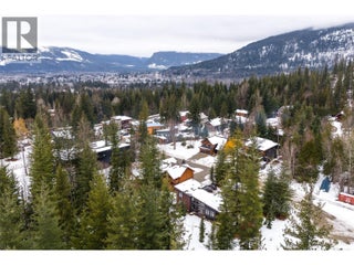 2083 Mountain Gate Road. Revelstoke, British Columbia