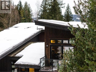 2083 Mountain Gate Road. Revelstoke, British Columbia