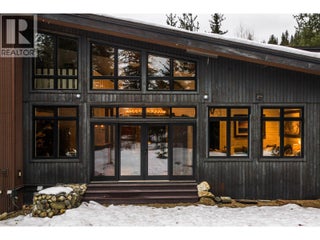 2083 Mountain Gate Road. Revelstoke, British Columbia