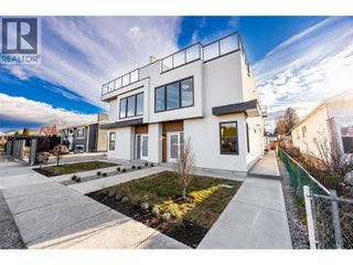 943 Fuller Avenue Unit# 2. Kelowna, British Columbia