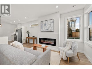 943 Fuller Avenue Unit# 2. Kelowna, British Columbia