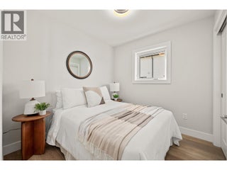 943 Fuller Avenue Unit# 2. Kelowna, British Columbia