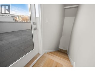 943 Fuller Avenue Unit# 2. Kelowna, British Columbia