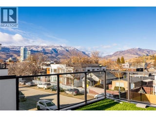 943 Fuller Avenue Unit# 2. Kelowna, British Columbia