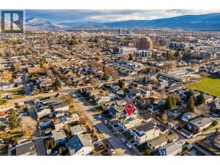 943 Fuller Avenue Unit# 2. Kelowna, British Columbia