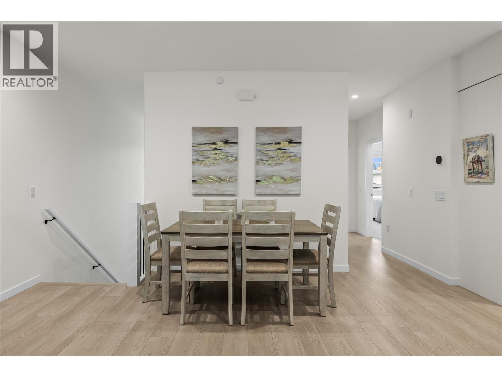 1979 Country Club Drive Unit# 20. Kelowna, British Columbia