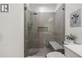 1979 Country Club Drive Unit# 20. Kelowna, British Columbia