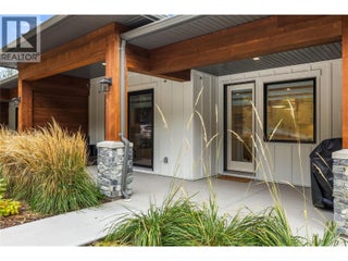 1979 Country Club Drive Unit# 20. Kelowna, British Columbia