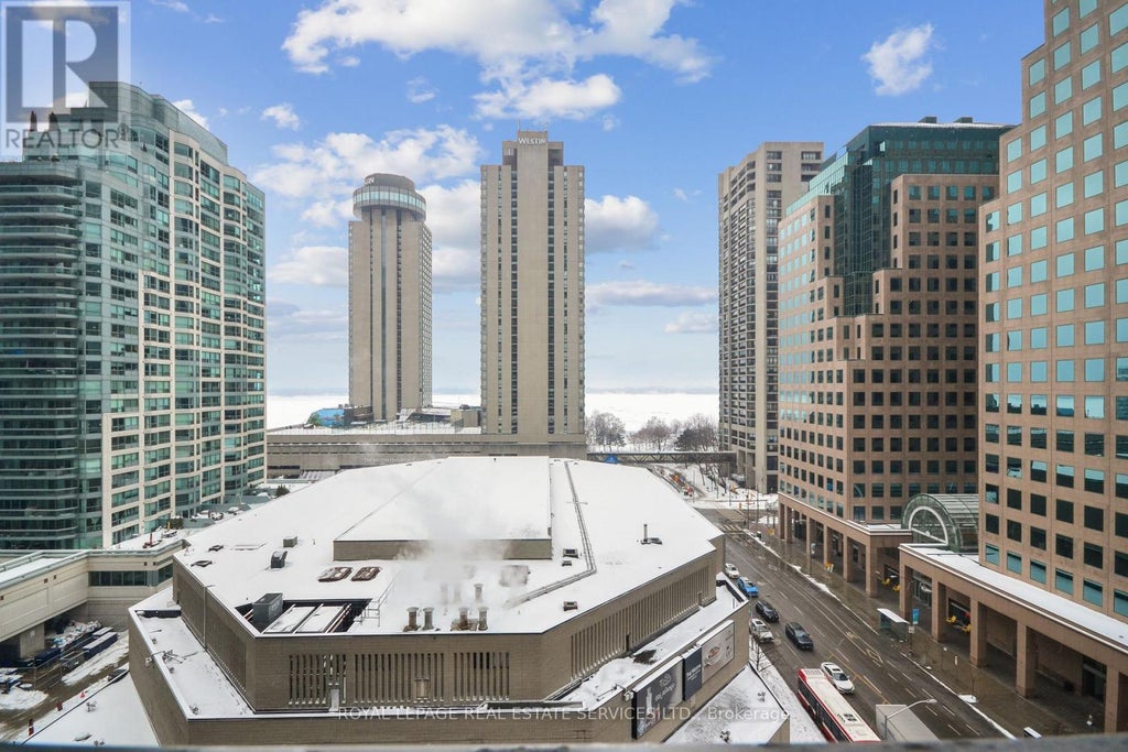 1111 - 33 Bay Street, Toronto (bay Street Corridor)