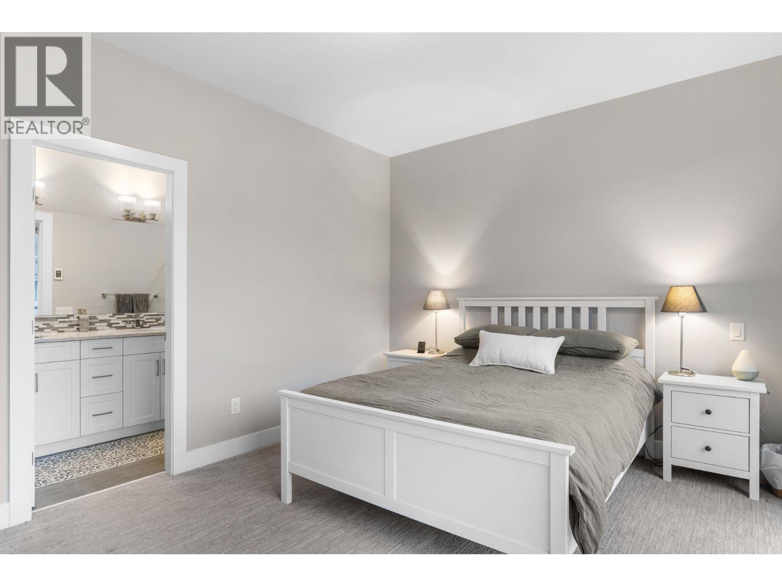 1102 Cameron Avenue Unit# 136. Kelowna, British Columbia