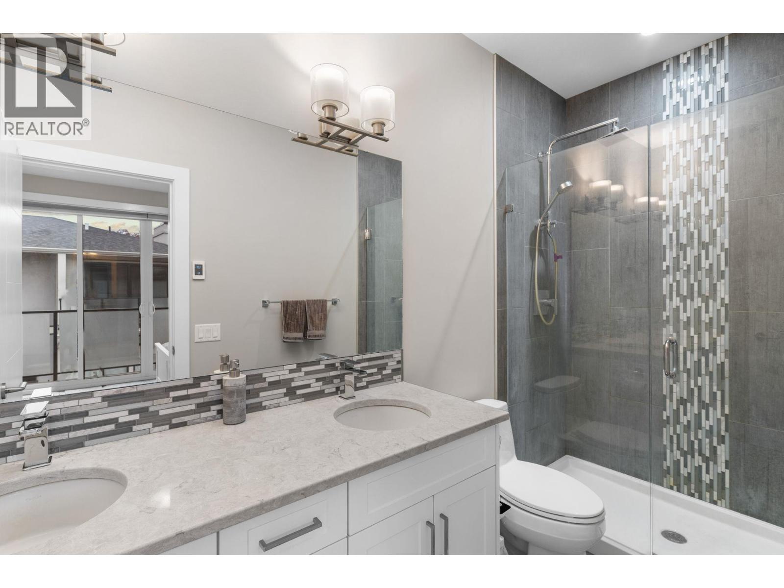 1102 Cameron Avenue Unit# 136. Kelowna, British Columbia