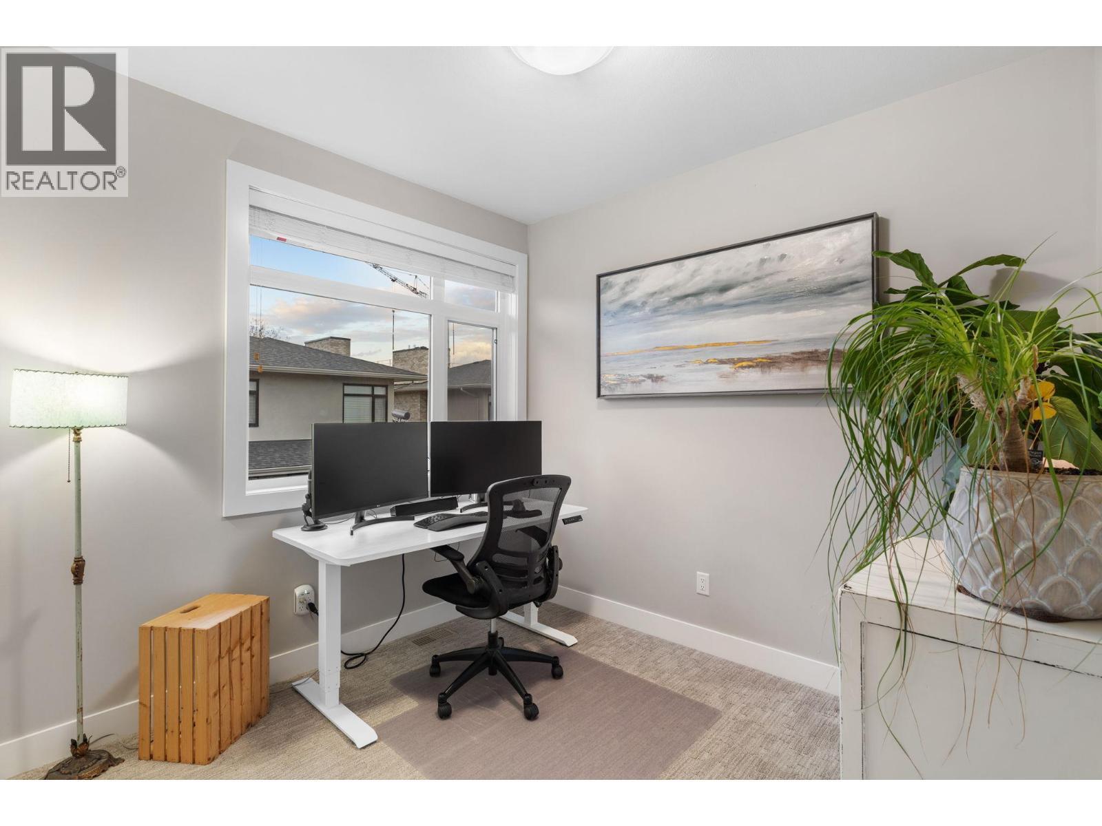 1102 Cameron Avenue Unit# 136. Kelowna, British Columbia