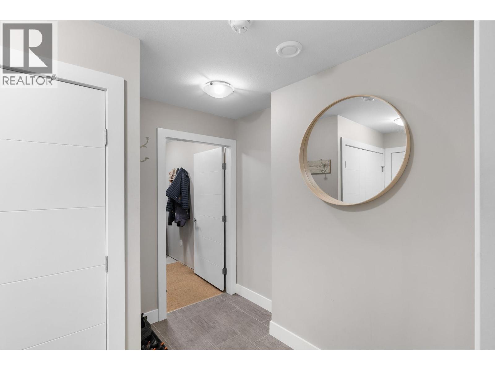 1102 Cameron Avenue Unit# 136. Kelowna, British Columbia