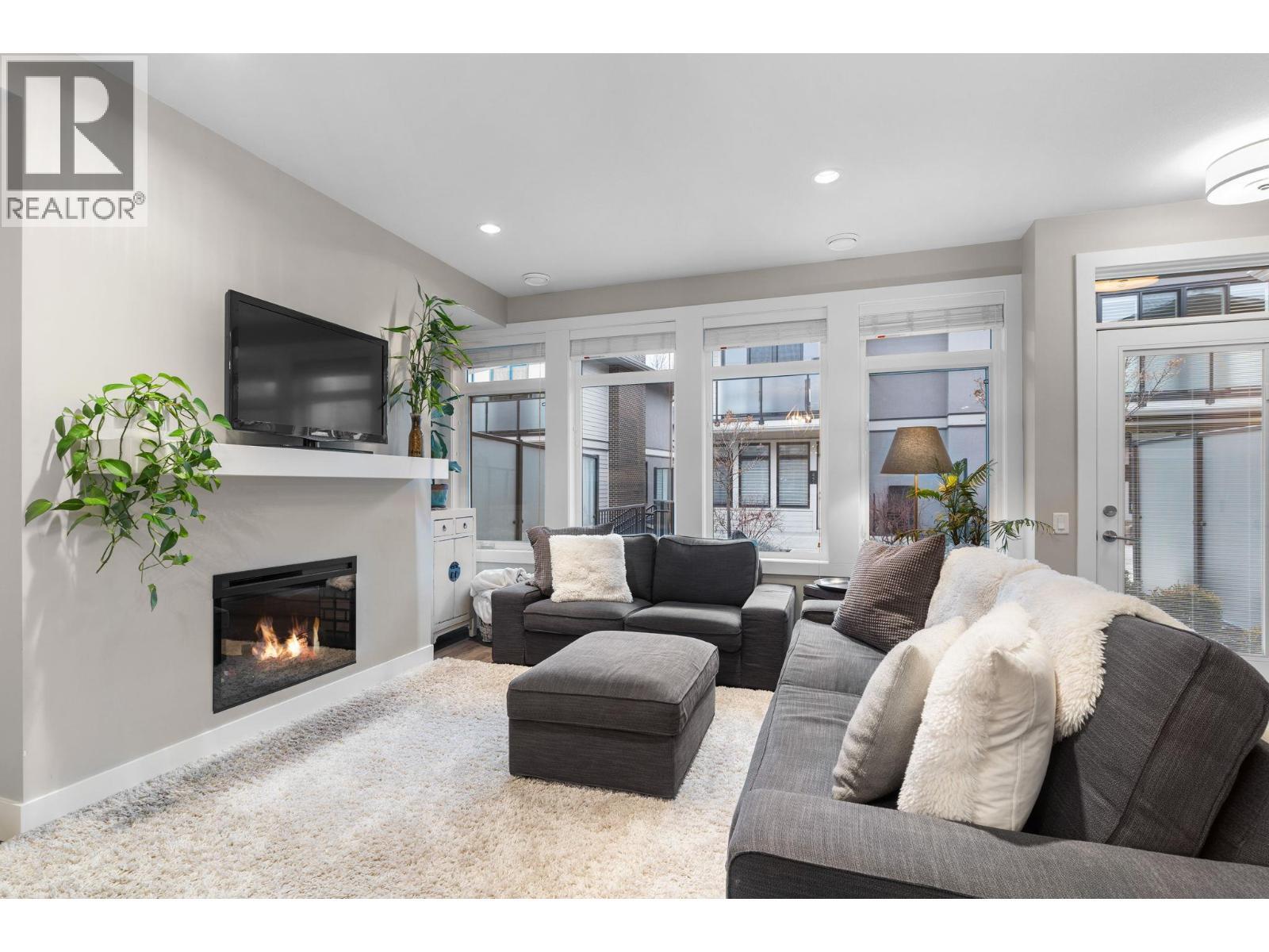 1102 Cameron Avenue Unit# 136. Kelowna, British Columbia