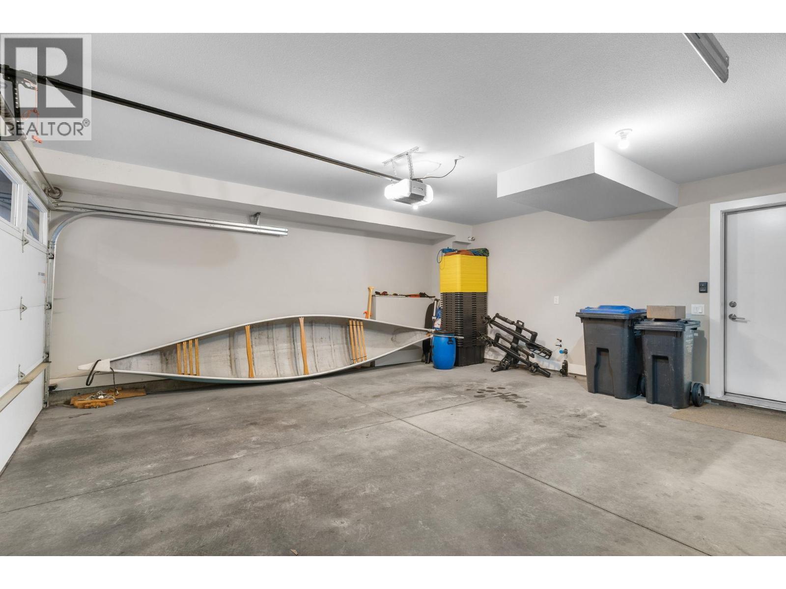 1102 Cameron Avenue Unit# 136. Kelowna, British Columbia