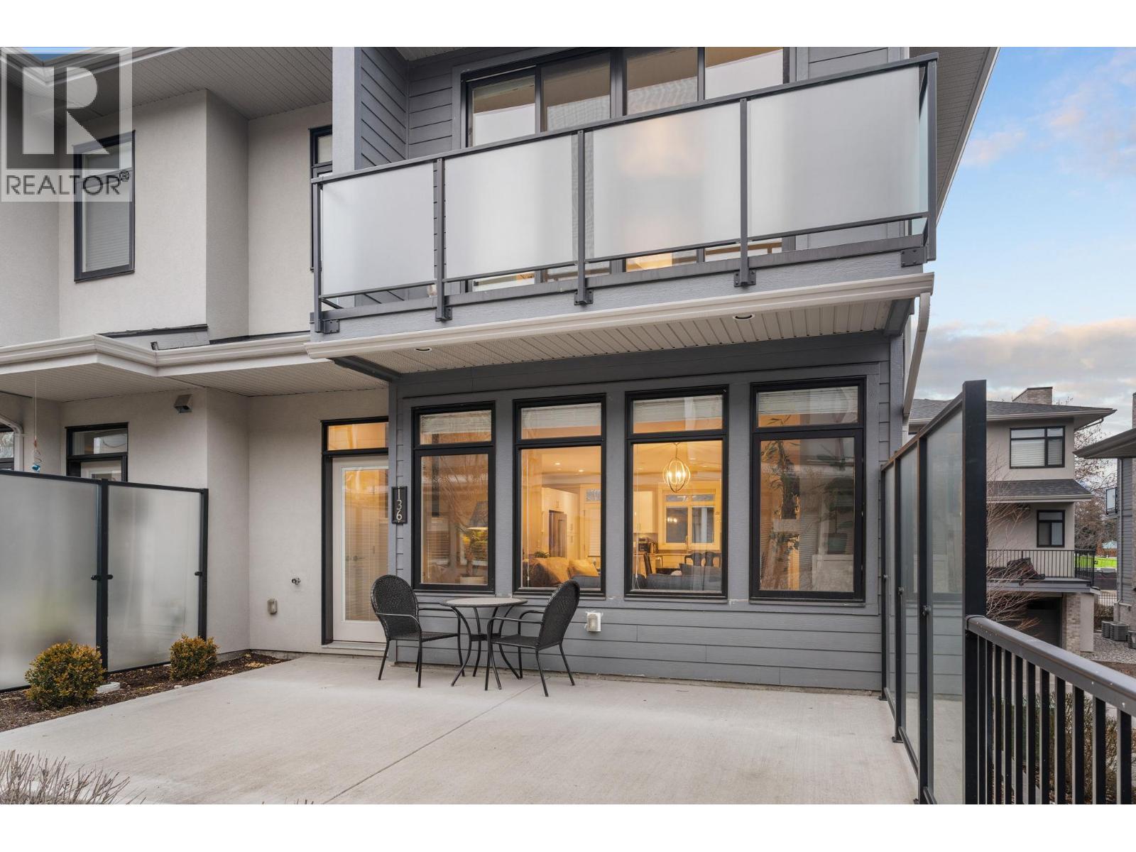 1102 Cameron Avenue Unit# 136. Kelowna, British Columbia