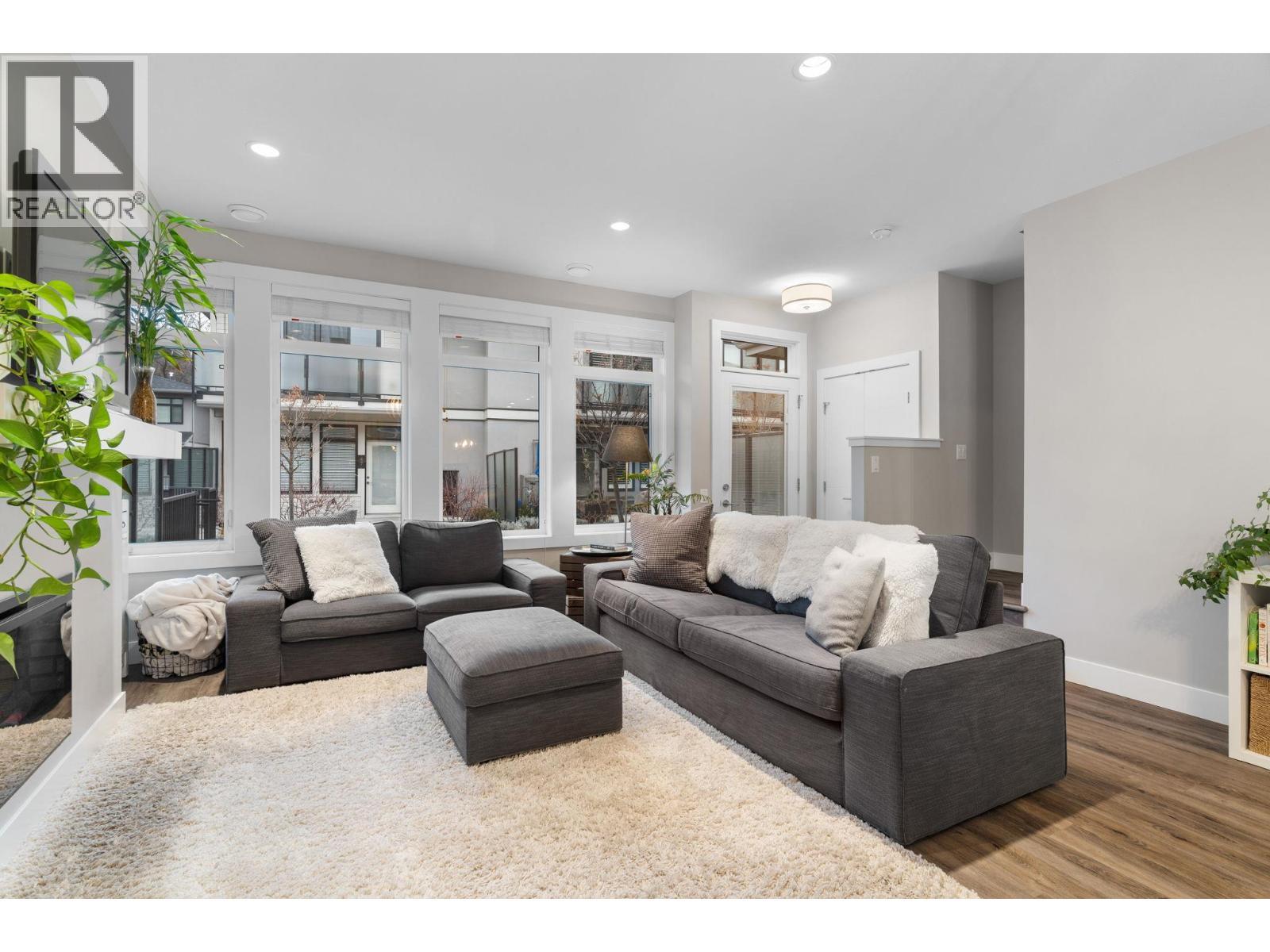 1102 Cameron Avenue Unit# 136. Kelowna, British Columbia