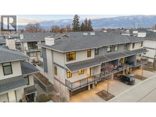 1102 Cameron Avenue Unit# 136. Kelowna, British Columbia