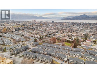 1102 Cameron Avenue Unit# 136. Kelowna, British Columbia