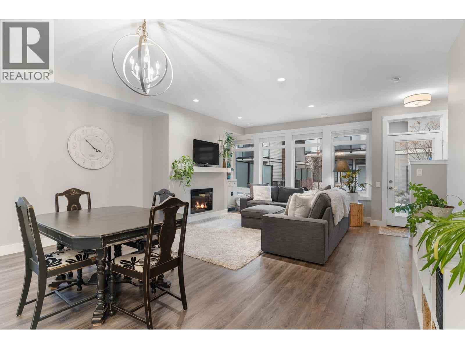 1102 Cameron Avenue Unit# 136. Kelowna, British Columbia