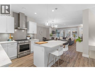 1102 Cameron Avenue Unit# 136. Kelowna, British Columbia