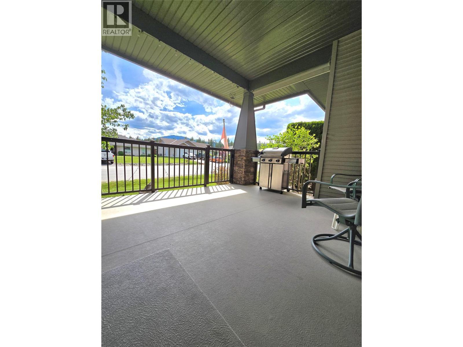 2693 Golf Course Drive Unit# 1 Lot# 2. Blind Bay, British Columbia